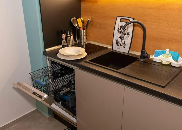 Апартамент Seaside Поморие